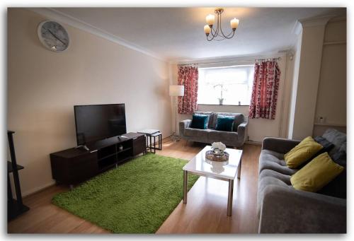 Lovely 3 bed Abode - Sleeps 5