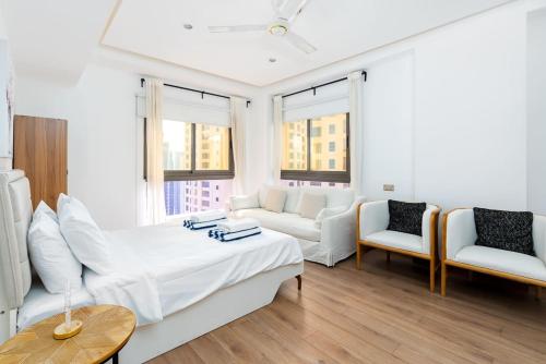 JBR Bahar Beach Views 4 beds - DVH Holiday Homes - image 12