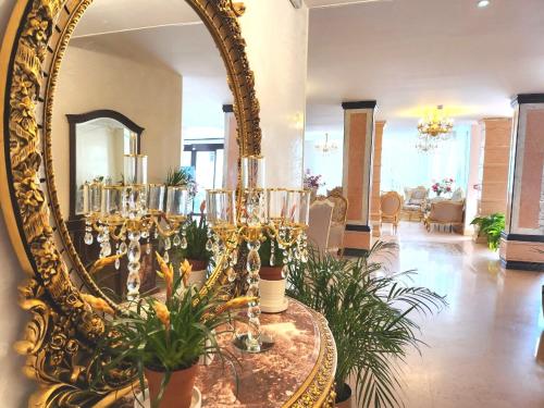 Hotel Royal