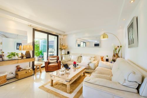 Accommodation in Villeneuve-Loubet