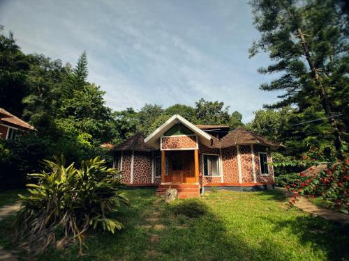 ทัศนียภาพภายนอกโรงแรม, Mahout Resort in เมปปาที