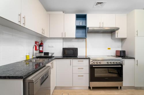 Nasma Luxury Stays - Home-Style 2BR Apartment with a Balcony View, Dubaï (photo 8)