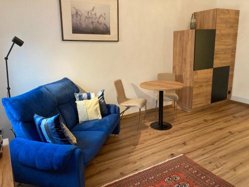 Studio Apartment image 3