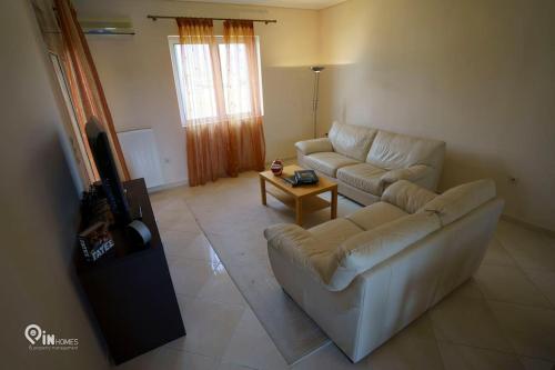 'On The Wave' With Amazing View 'On The Wave' With Amazing View