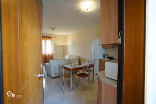 'On The Wave' With Amazing View 'On The Wave' With Amazing View