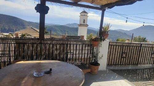 La casa de Paco y Ana in Pitres City Center