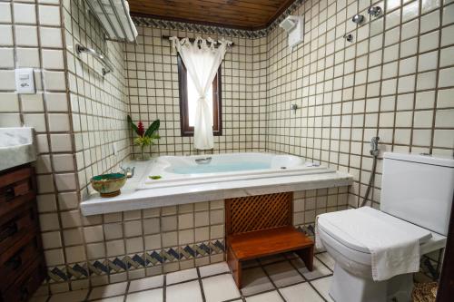 Deluxe Suite with Sea View image 5