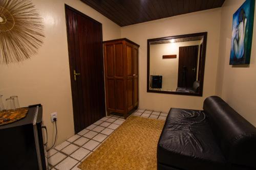 Deluxe Suite with Sea View image 4