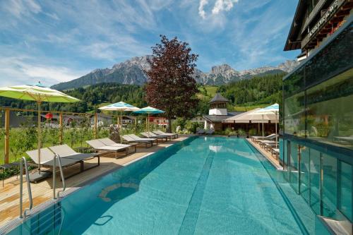 Hotel Der Löwe lebe frei - Leogang