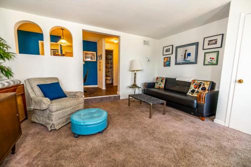 The Bridges Mt Washington Sleeps 12 in Pittsburgh, USA