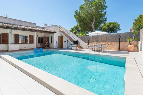 Garonda Villa - main image