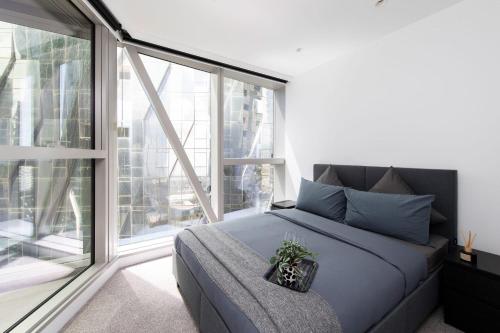 A Cozy & Spacious Apt for 5 Next to Southern Cross