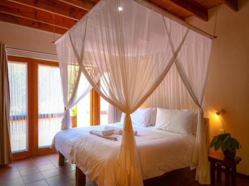 6-person bush villa at Kruger Park entrance Phalaborwa