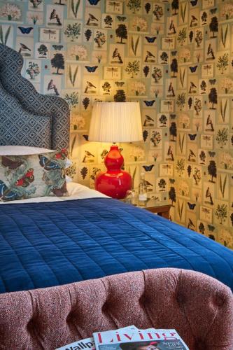 Classic Room image 3
