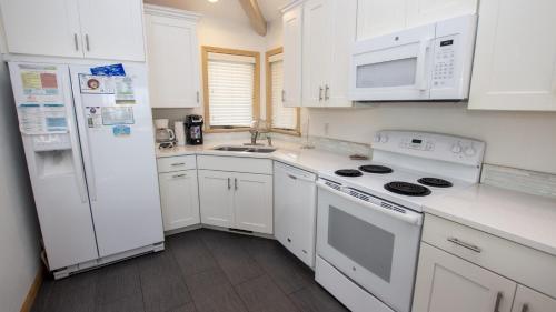 Oceanfront, Close to Beach Access, Ocean Views, Sun Decks, BS7, Bernices Dream, Duck (zdjęcie 10)