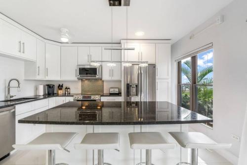 George Town Villas #117 - image 2