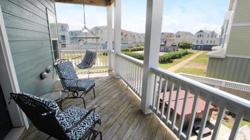 CB39, Sandy Toes- Oceanside, 4 Bedrooms, Yard, Hot Tub, Community Pool