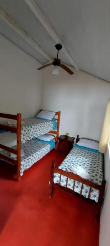 1 double bed, 3 twin beds
