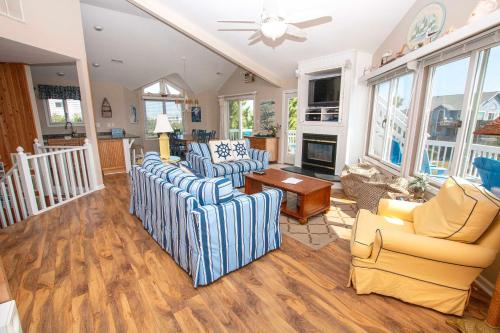 Oceanside, Private Pool, Hot Tub, Community Pool, CD7, Sandfiddler Lodge, Duck (zdjęcie 8)