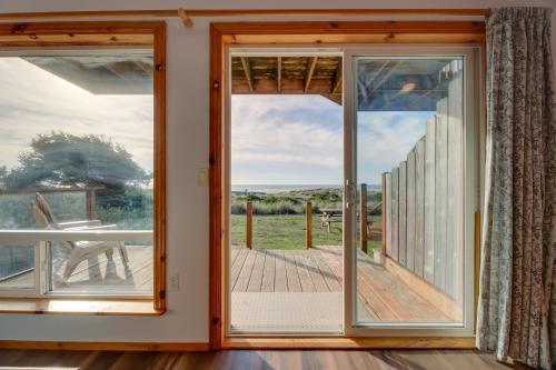 Sanderling Sea Cottages, Unit 14 - Yachats, OR
