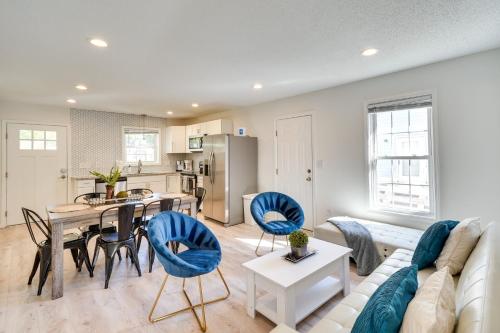 Charming Raleigh Home - Walk to Downtown! in Raleigh, USA