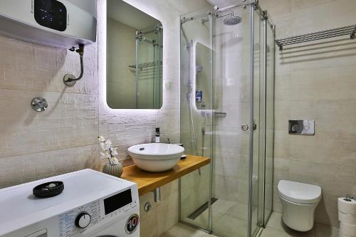 Apartment with Sea View image 7