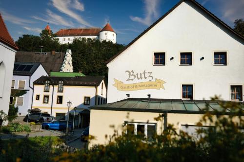 beim Butz - Hotel - Wörth an der Donau