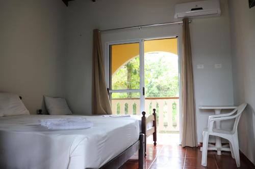 Camping Pousada Ilha do Mel - Frente ao Mar in Sao Sebastiao (Sao Paulo)