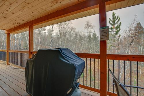 Spacious Terry Peak Cabin Less Than 1 Mi to Ski Lift