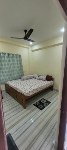 Gour Gadadhar Guest House