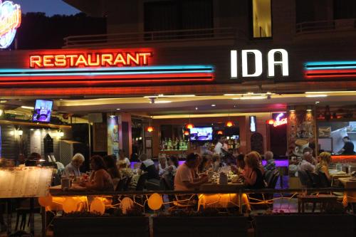 Ida Hotel - image 7