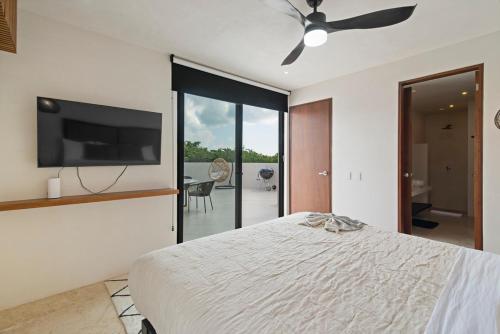 3 BDR Tulum Luxury Villa, BEST Infinity Pool, Near Beach in Tulum, Mexico