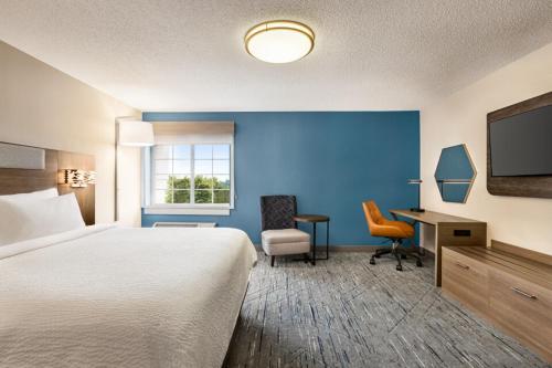 Holiday Inn Express - Bowling Green, an IHG Hotel