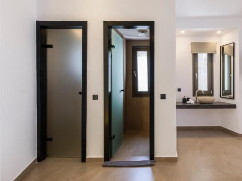 Villa Evi Luxury Residences - image 2