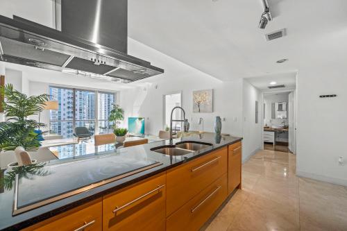 ICON W BRICKELL LUXURY CONDO in Miami, USA