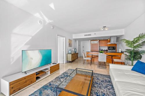 ICON W BRICKELL LUXURY CONDO in Miami, USA