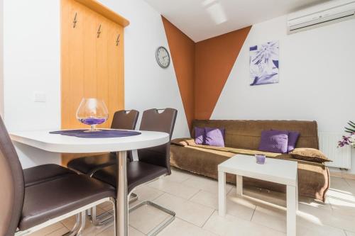 Apartment in Crikvenica with sea view, terrace, air conditioning, WiFi 3492-6, Crikvenica (fotografie 3)