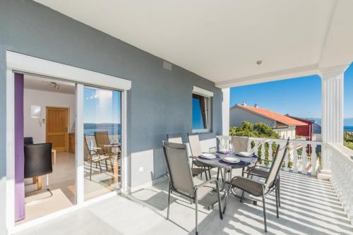 Apartment in Crikvenica with sea view, terrace, air conditioning, WiFi 3492-5, Crikvenica (Cirquenizza) (foto 10)