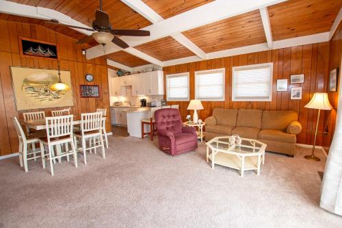 Oceanside, Sun Deck, Close to beach! KH106, Annie Oakley, Kitty Hawk (foto 5)