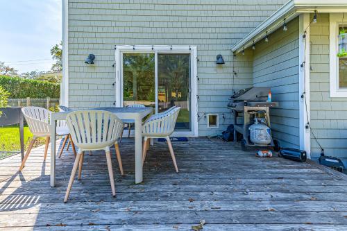 Blue Door Cottage