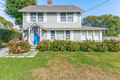 Blue Door Cottage