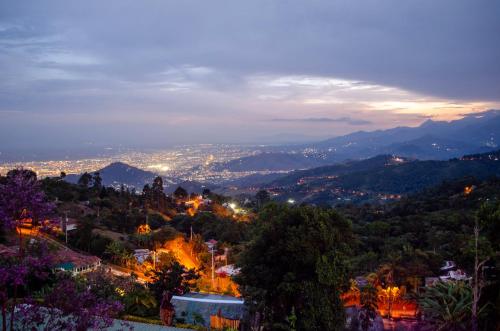 Romero Glamping y Cabañas