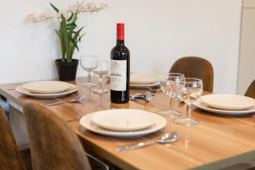 Ételek és italok, Cosy Modern City Centre 2 Bed Apartment in Albertbridge