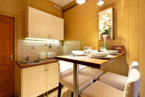 Rivercity South Buda Hills, Budapest (photo 9)