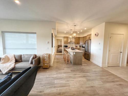 Front row for fireworks Brand new ski-in & out townhouse in Big White, Canada