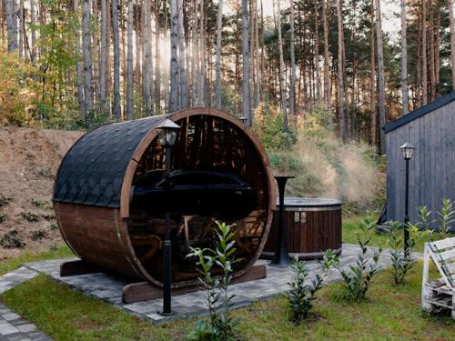 Domek w Koronach Drzew in Borków