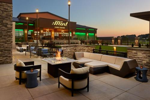 SpringHill Suites by Marriott Franklin Mint - image 4