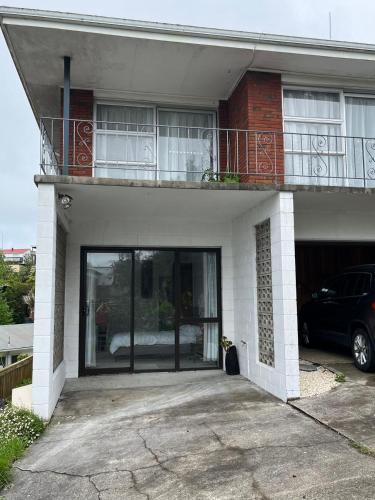 Totara Vale, Free Coffee, parking and wifi, near Glenfield Mall and highway 18,1, Auckland (fotografie 10)