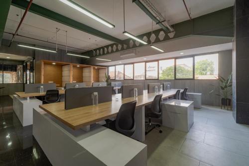 Stay.vie Hotel near Pasar Keputran