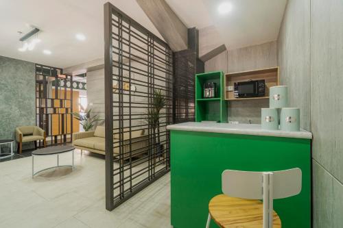 Stay.vie Hotel near Pasar Keputran